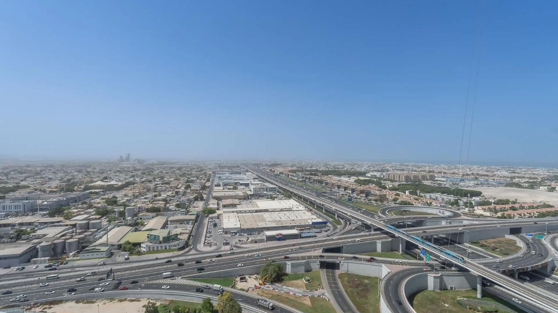 Modern Cozy 2-Bedroom Apartment In Business Bay Dubai