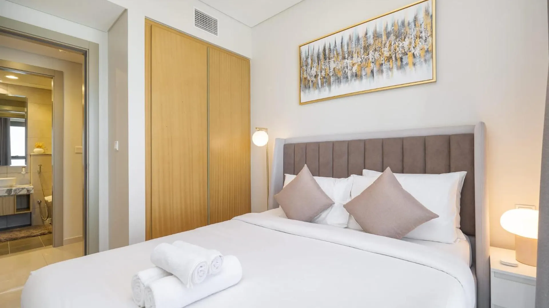 Modern Cozy 2-Bedroom Apartment In Business Bay Dubai United Arab Emirates