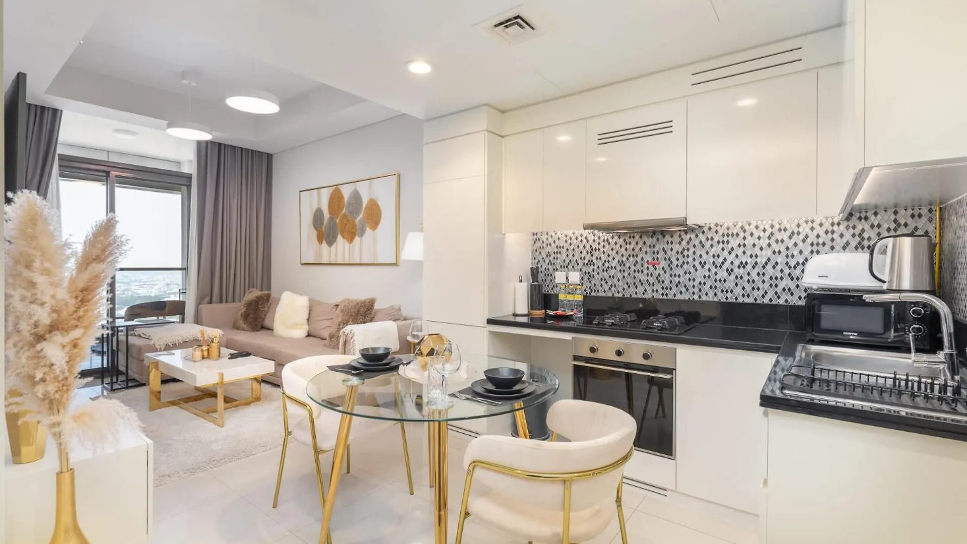 Modern Cozy 2-Bedroom Apartment In Business Bay Dubai