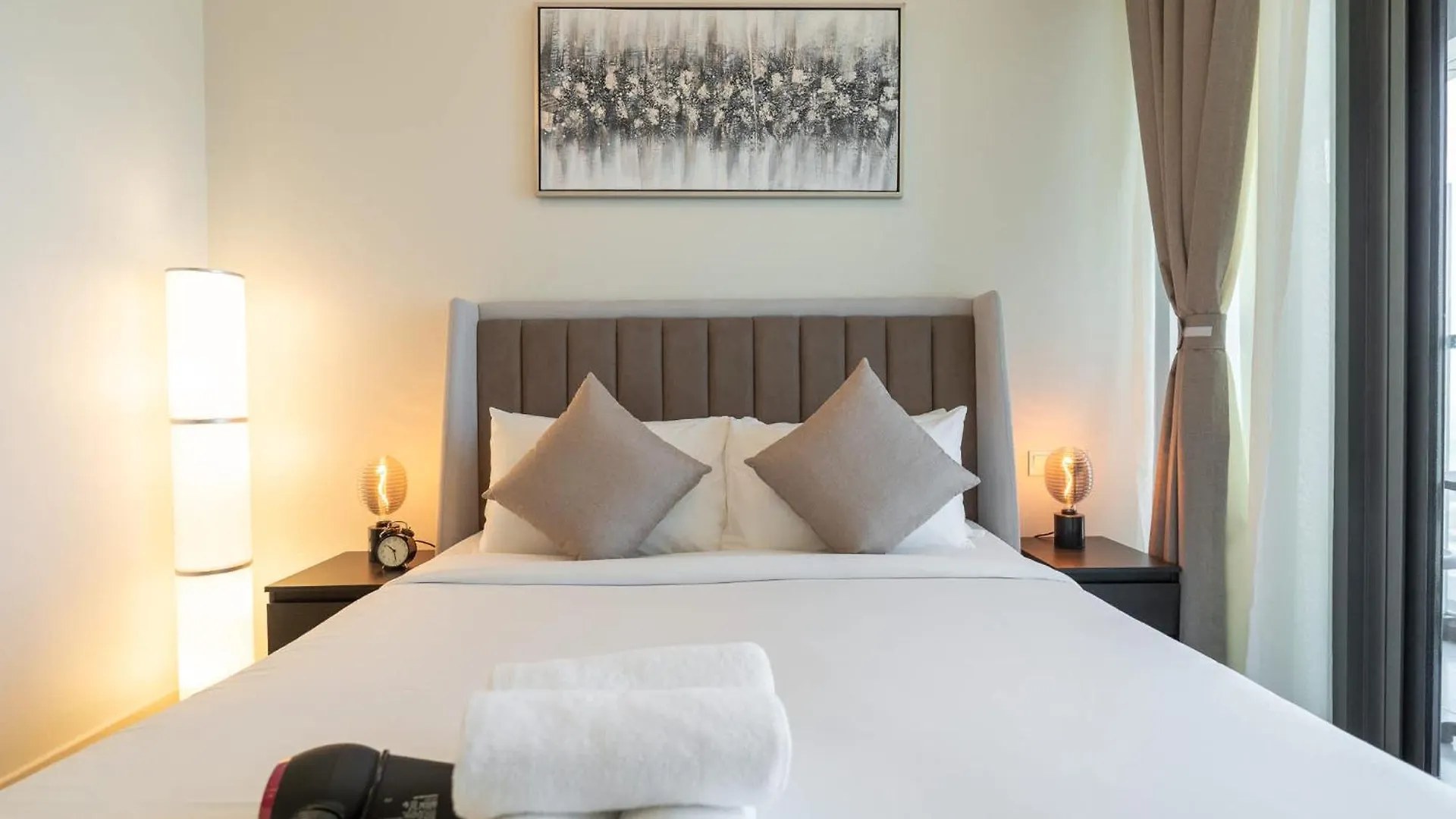 Modern Cozy 2-Bedroom Apartment In Business Bay Dubai United Arab Emirates